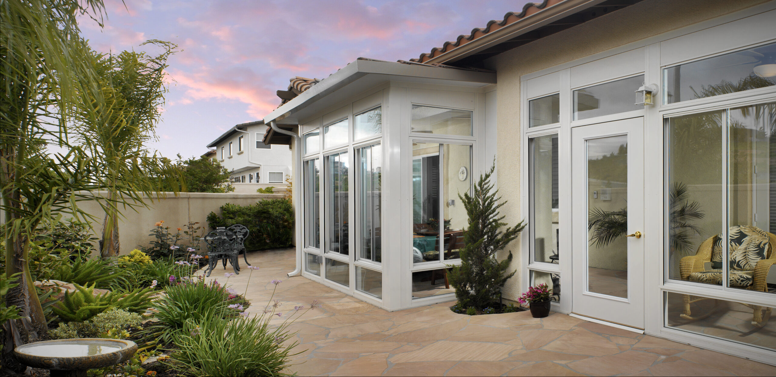 Enclosure Exterior – DFW